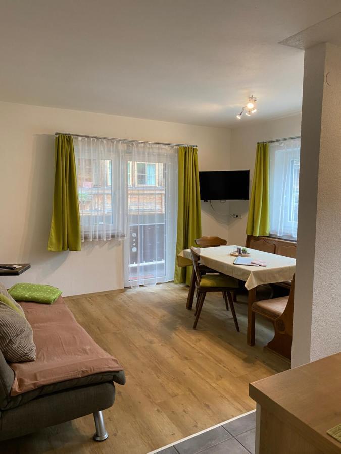 Ferienwohnung Wetterstein Lermoos Bagian luar foto