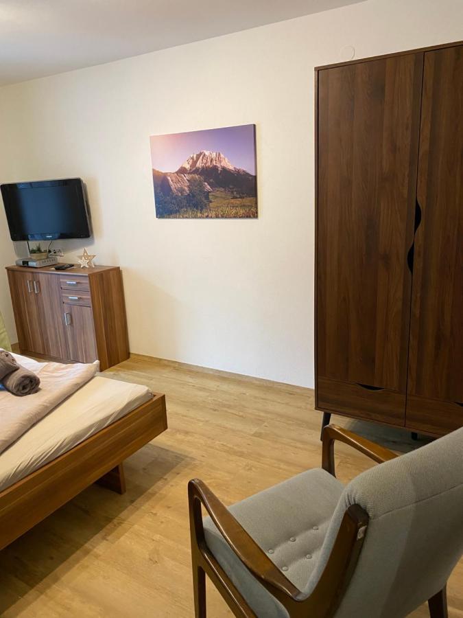 Ferienwohnung Wetterstein Lermoos Bagian luar foto