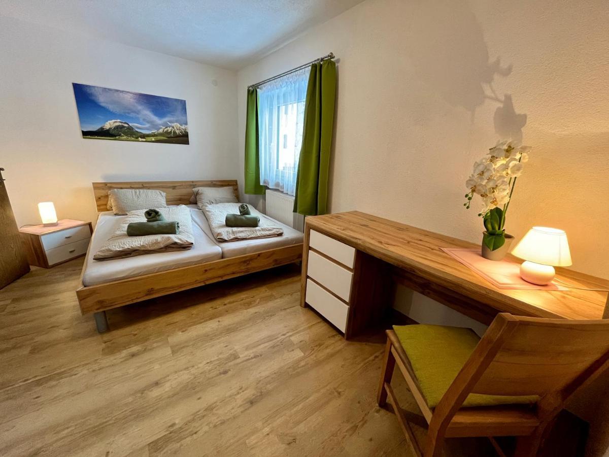 Ferienwohnung Wetterstein Lermoos Bagian luar foto