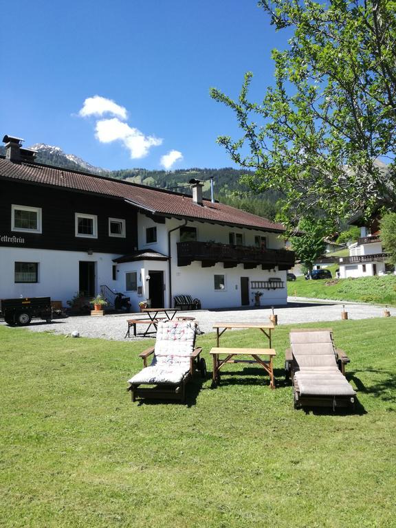 Ferienwohnung Wetterstein Lermoos Bagian luar foto